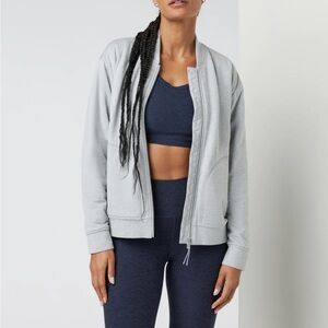VUORI Women's Gray Jacket